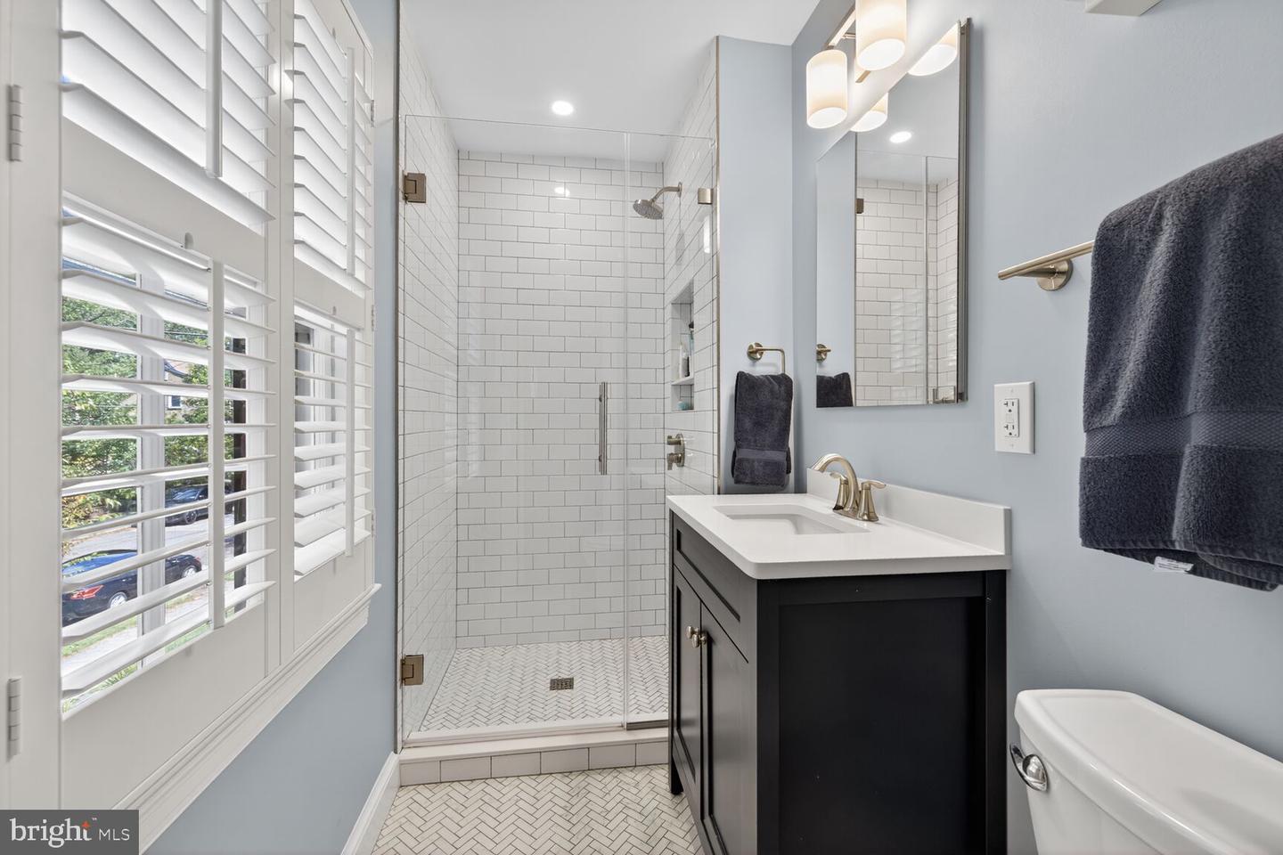 3218 QUESADA ST NW, WASHINGTON, District Of Columbia 20015, 4 Bedrooms Bedrooms, ,3 BathroomsBathrooms,Residential,For sale,3218 QUESADA ST NW,DCDC2220992 MLS # DCDC2220992