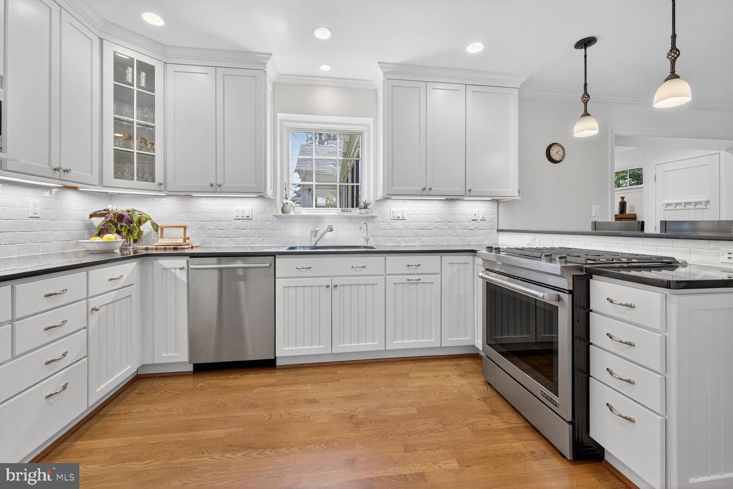 3218 QUESADA ST NW, WASHINGTON, District Of Columbia 20015, 4 Bedrooms Bedrooms, ,3 BathroomsBathrooms,Residential,For sale,3218 QUESADA ST NW,DCDC2220992 MLS # DCDC2220992