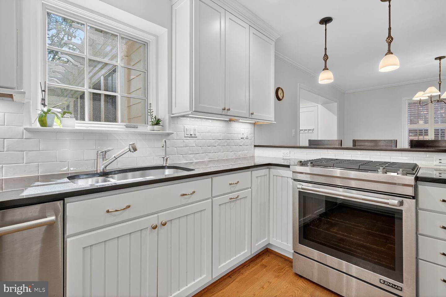 3218 QUESADA ST NW, WASHINGTON, District Of Columbia 20015, 4 Bedrooms Bedrooms, ,3 BathroomsBathrooms,Residential,For sale,3218 QUESADA ST NW,DCDC2220992 MLS # DCDC2220992