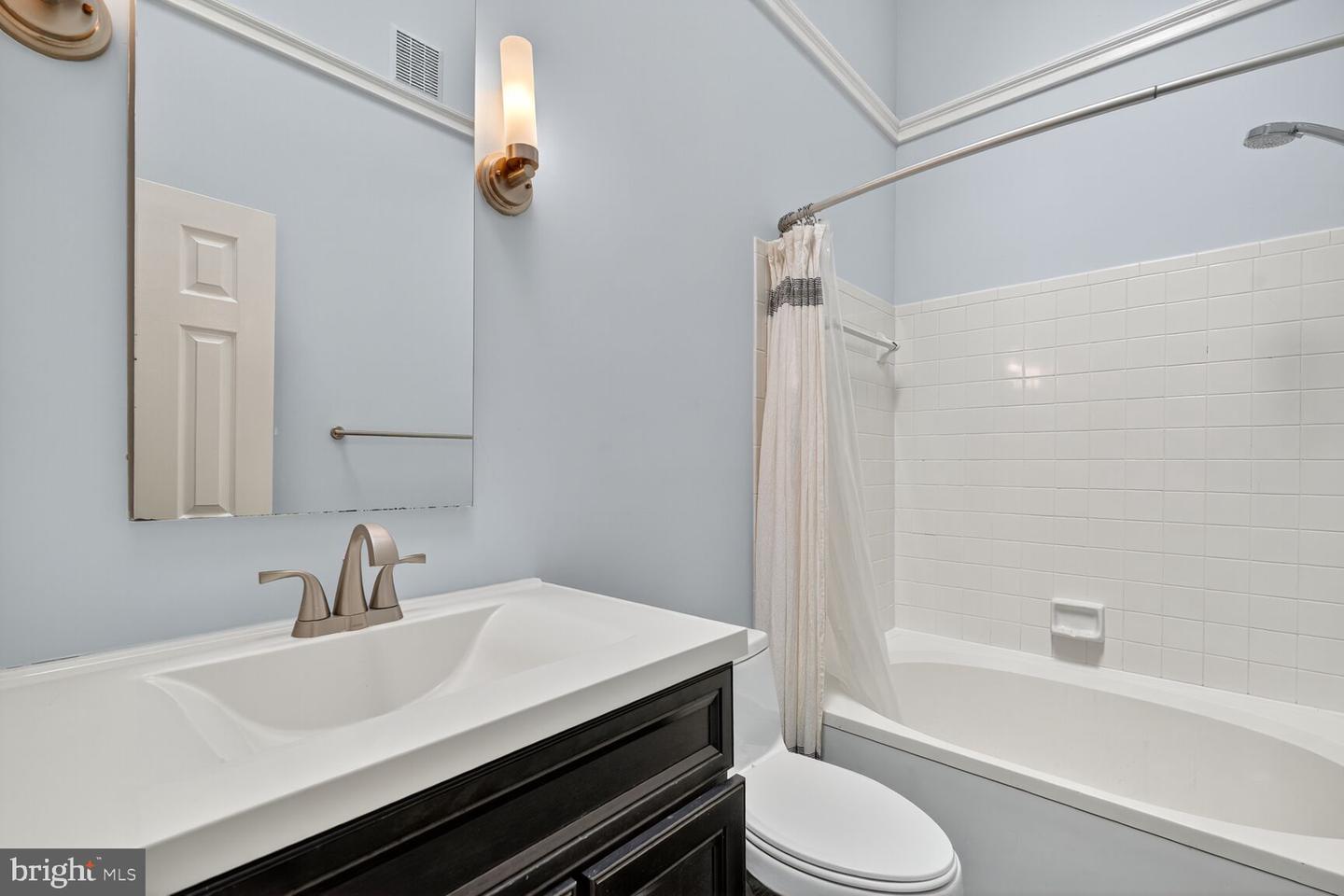 5302 RIDLEY CT, ALEXANDRIA, Virginia 22315, 3 Bedrooms Bedrooms, ,2 BathroomsBathrooms,Residential,For sale,5302 RIDLEY CT,VAFX2265514 MLS # VAFX2265514