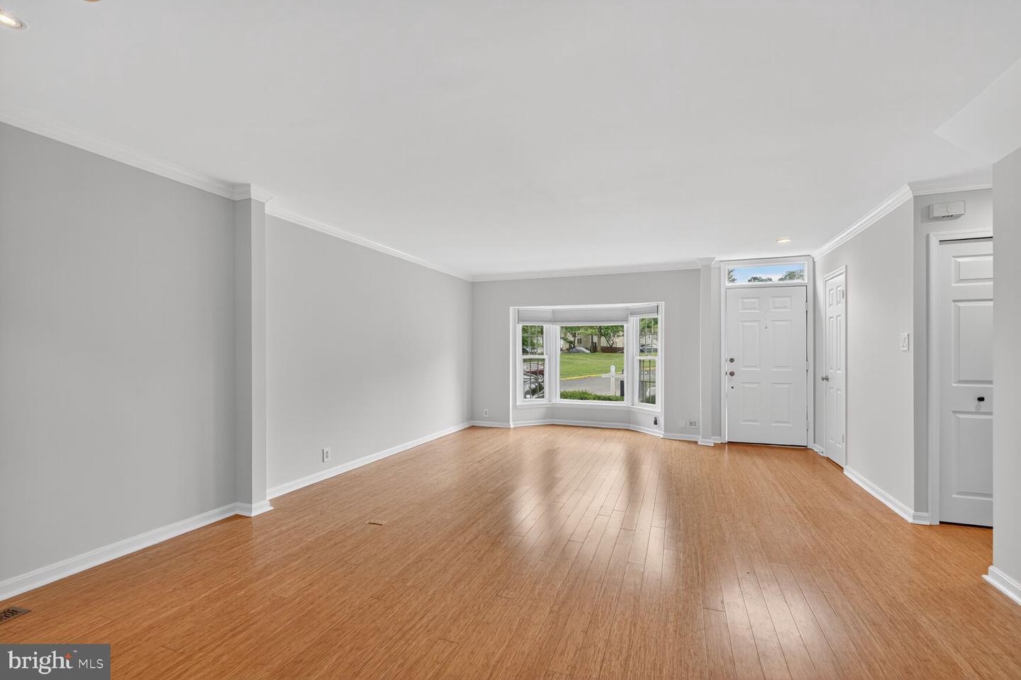 5302 RIDLEY CT, ALEXANDRIA, Virginia 22315, 3 Bedrooms Bedrooms, ,2 BathroomsBathrooms,Residential,For sale,5302 RIDLEY CT,VAFX2265514 MLS # VAFX2265514