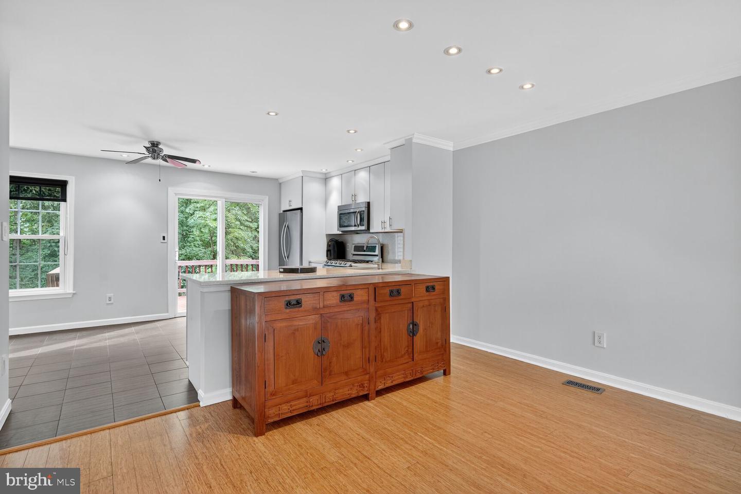5302 RIDLEY CT, ALEXANDRIA, Virginia 22315, 3 Bedrooms Bedrooms, ,2 BathroomsBathrooms,Residential,For sale,5302 RIDLEY CT,VAFX2265514 MLS # VAFX2265514