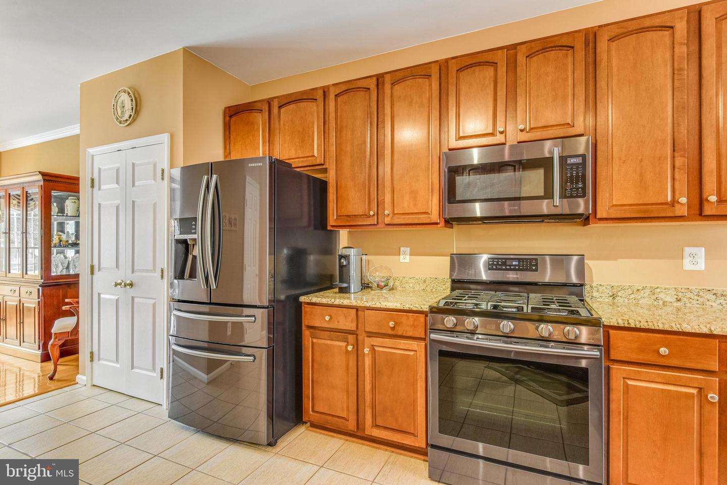 13244 MAPLE CREEK LN, CENTREVILLE, Virginia 20120, 3 Bedrooms Bedrooms, ,2 BathroomsBathrooms,Residential,For sale,13244 MAPLE CREEK LN,VAFX2266014 MLS # VAFX2266014