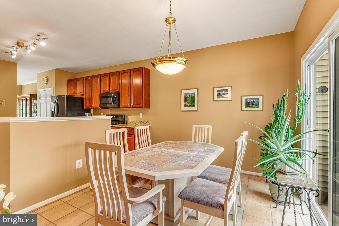 13244 MAPLE CREEK LN, CENTREVILLE, Virginia 20120, 3 Bedrooms Bedrooms, ,2 BathroomsBathrooms,Residential,For sale,13244 MAPLE CREEK LN,VAFX2266014 MLS # VAFX2266014