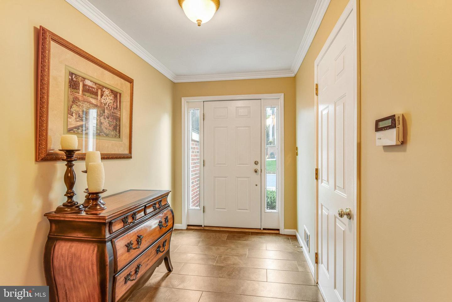 13244 MAPLE CREEK LN, CENTREVILLE, Virginia 20120, 3 Bedrooms Bedrooms, ,2 BathroomsBathrooms,Residential,For sale,13244 MAPLE CREEK LN,VAFX2266014 MLS # VAFX2266014