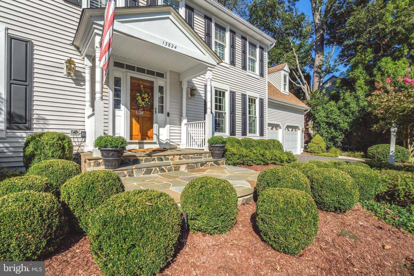 13824 FOGGY HILLS CT, CLIFTON, Virginia 20124, 5 Bedrooms Bedrooms, ,3 BathroomsBathrooms,Residential,For sale,13824 FOGGY HILLS CT,VAFX2266244 MLS # VAFX2266244