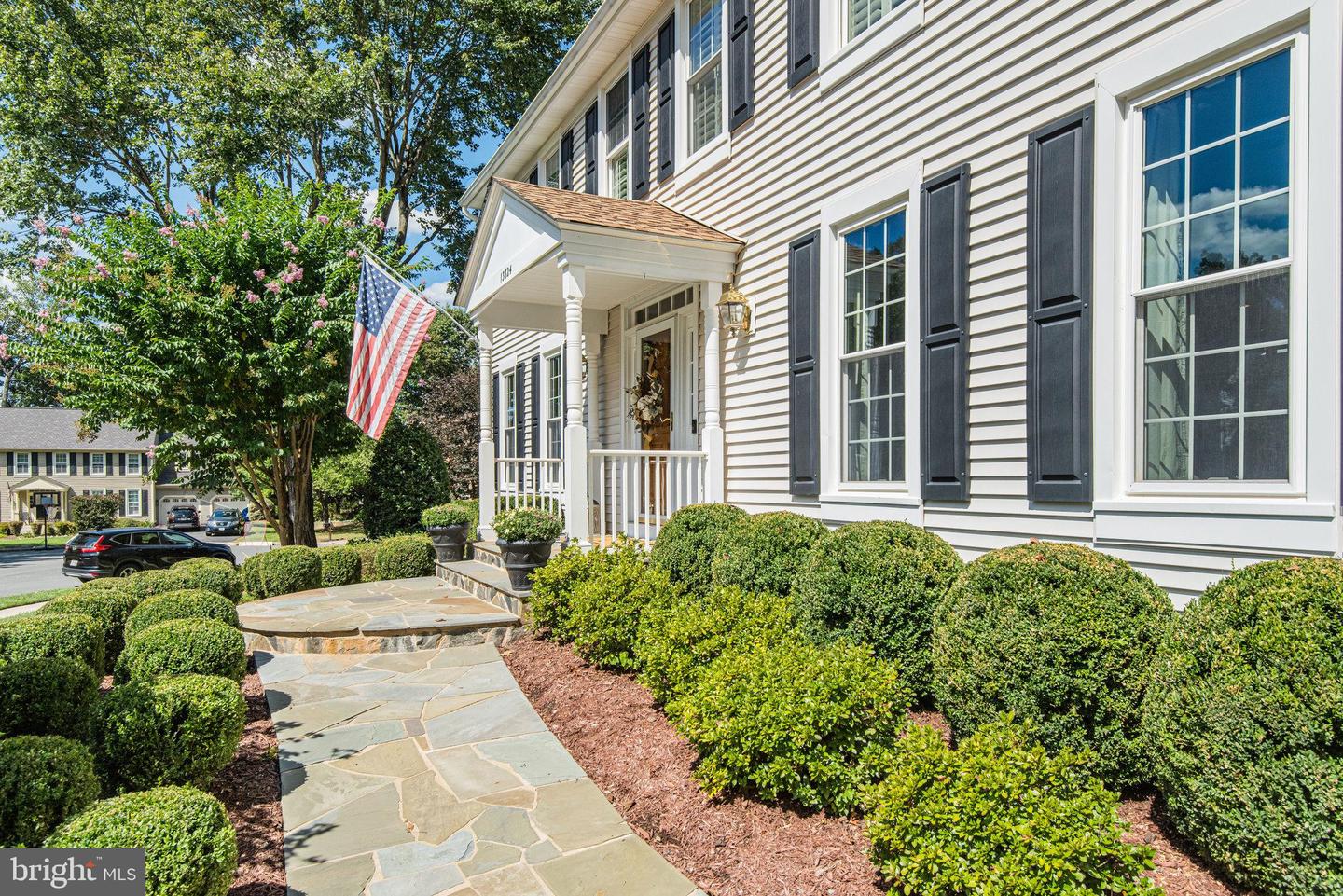 13824 FOGGY HILLS CT, CLIFTON, Virginia 20124, 5 Bedrooms Bedrooms, ,3 BathroomsBathrooms,Residential,For sale,13824 FOGGY HILLS CT,VAFX2266244 MLS # VAFX2266244