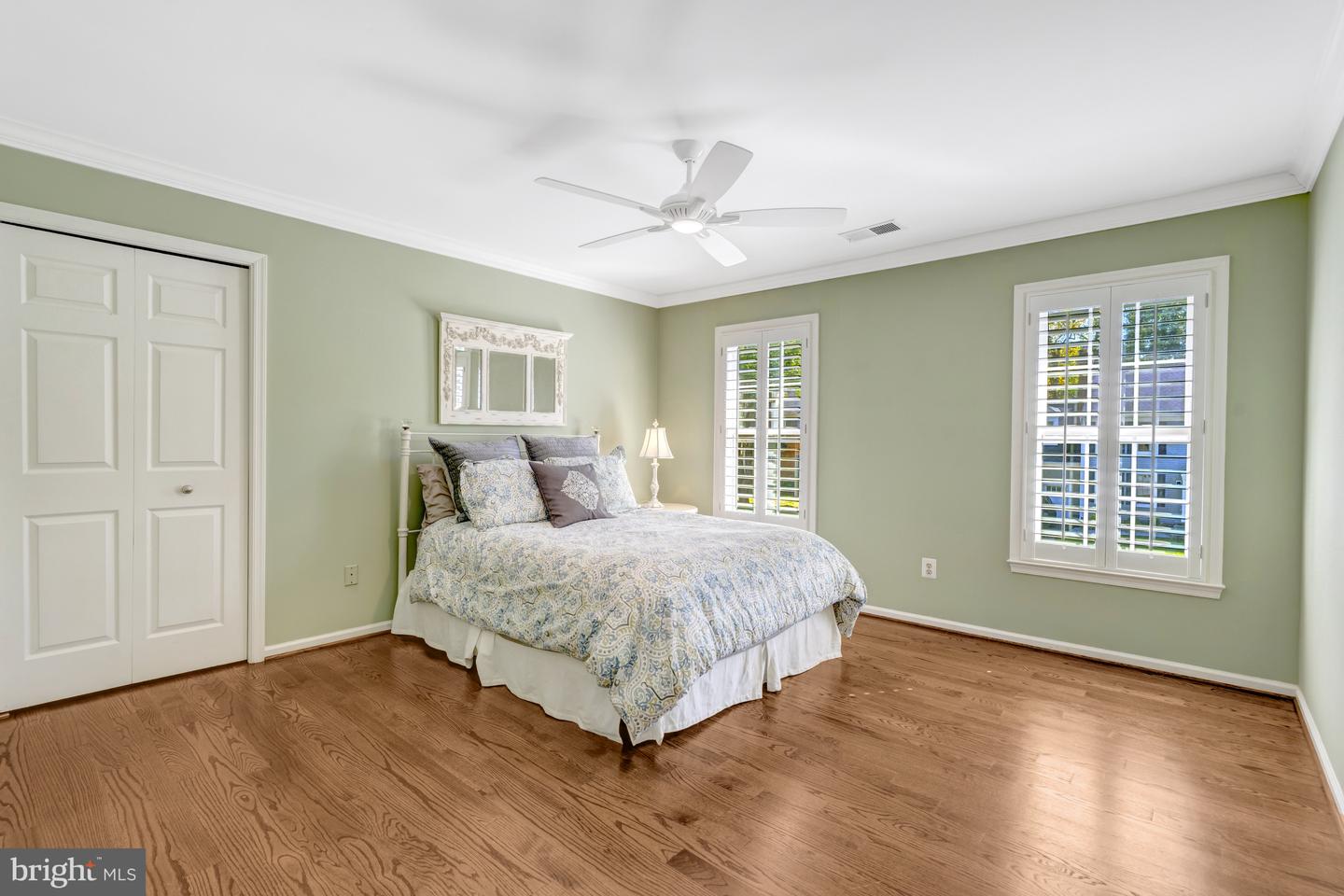 13824 FOGGY HILLS CT, CLIFTON, Virginia 20124, 5 Bedrooms Bedrooms, ,3 BathroomsBathrooms,Residential,For sale,13824 FOGGY HILLS CT,VAFX2266244 MLS # VAFX2266244
