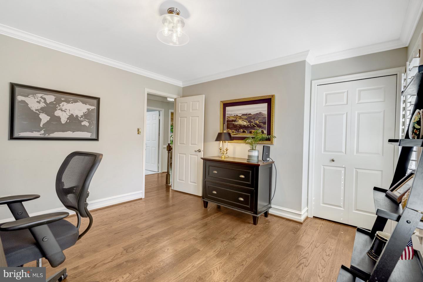 13824 FOGGY HILLS CT, CLIFTON, Virginia 20124, 5 Bedrooms Bedrooms, ,3 BathroomsBathrooms,Residential,For sale,13824 FOGGY HILLS CT,VAFX2266244 MLS # VAFX2266244