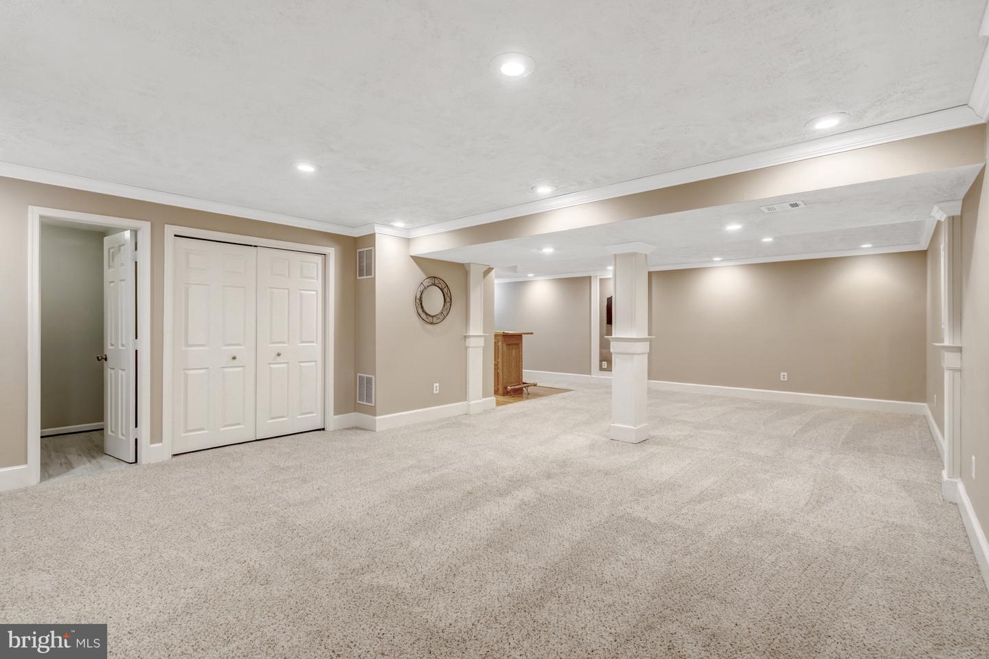 13824 FOGGY HILLS CT, CLIFTON, Virginia 20124, 5 Bedrooms Bedrooms, ,3 BathroomsBathrooms,Residential,For sale,13824 FOGGY HILLS CT,VAFX2266244 MLS # VAFX2266244