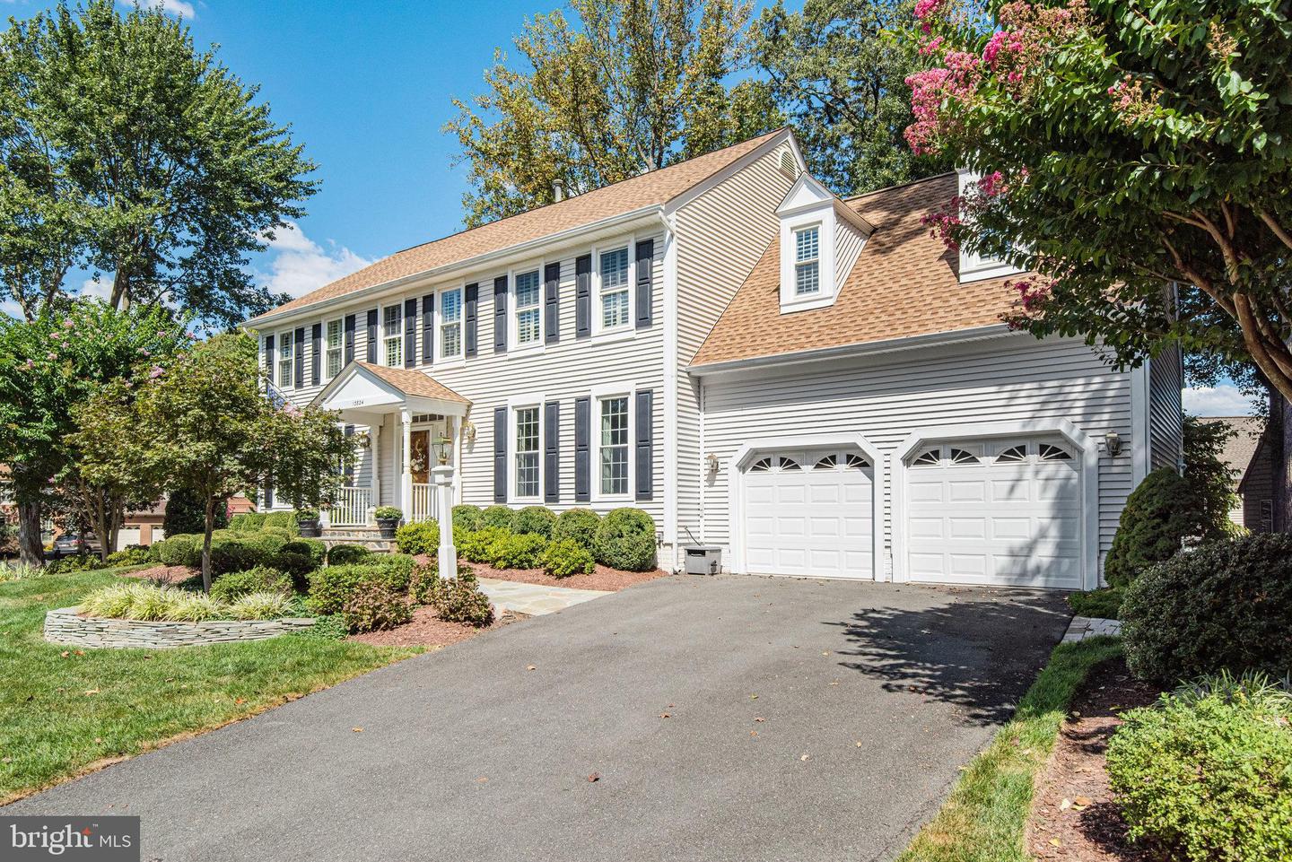 13824 FOGGY HILLS CT, CLIFTON, Virginia 20124, 5 Bedrooms Bedrooms, ,3 BathroomsBathrooms,Residential,For sale,13824 FOGGY HILLS CT,VAFX2266244 MLS # VAFX2266244
