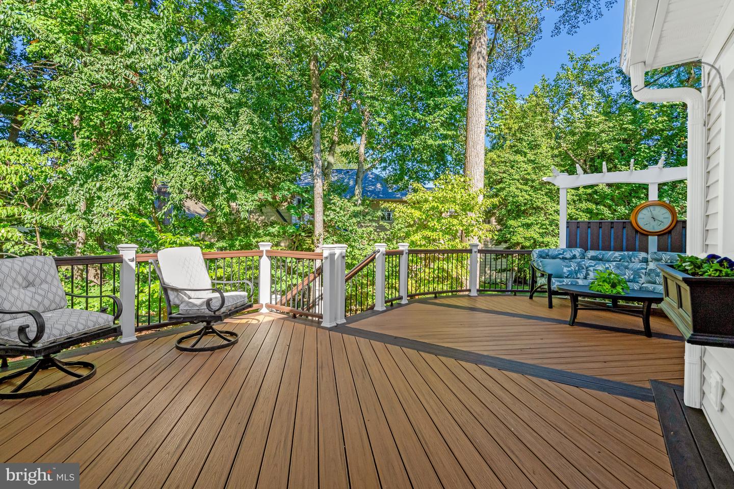 13824 FOGGY HILLS CT, CLIFTON, Virginia 20124, 5 Bedrooms Bedrooms, ,3 BathroomsBathrooms,Residential,For sale,13824 FOGGY HILLS CT,VAFX2266244 MLS # VAFX2266244