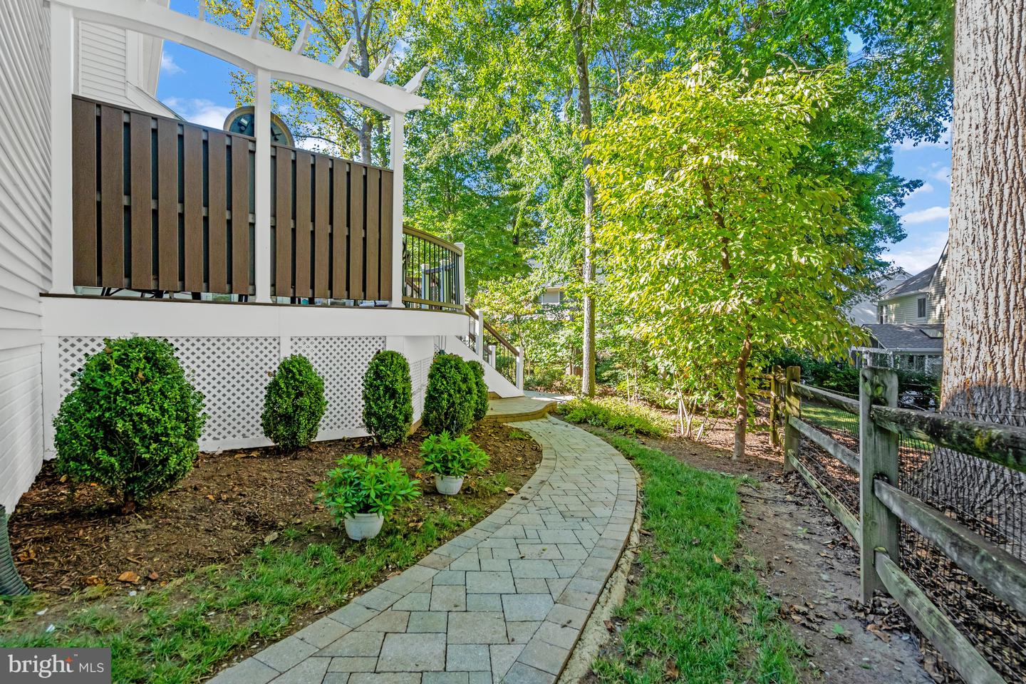13824 FOGGY HILLS CT, CLIFTON, Virginia 20124, 5 Bedrooms Bedrooms, ,3 BathroomsBathrooms,Residential,For sale,13824 FOGGY HILLS CT,VAFX2266244 MLS # VAFX2266244