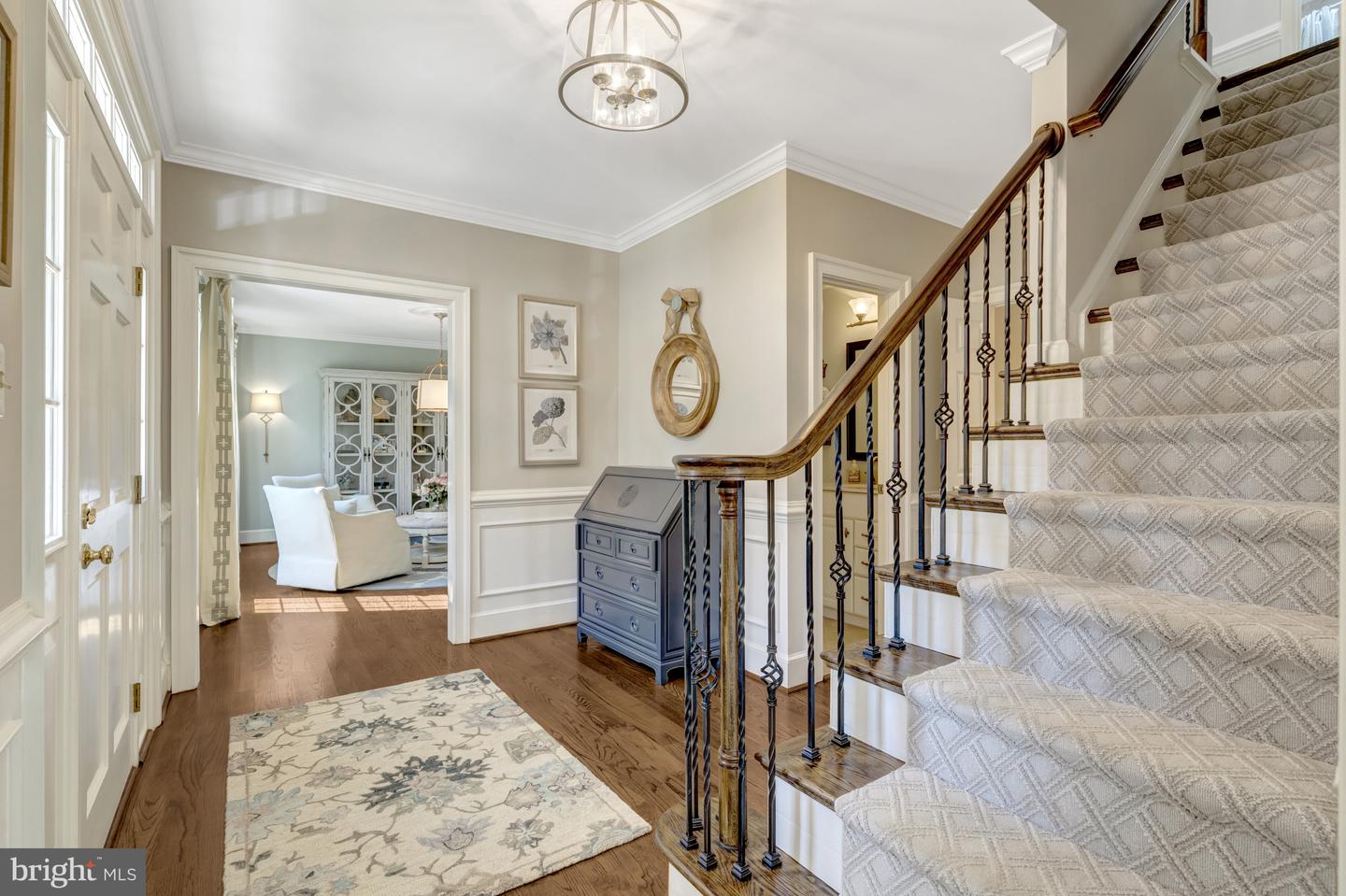 13824 FOGGY HILLS CT, CLIFTON, Virginia 20124, 5 Bedrooms Bedrooms, ,3 BathroomsBathrooms,Residential,For sale,13824 FOGGY HILLS CT,VAFX2266244 MLS # VAFX2266244
