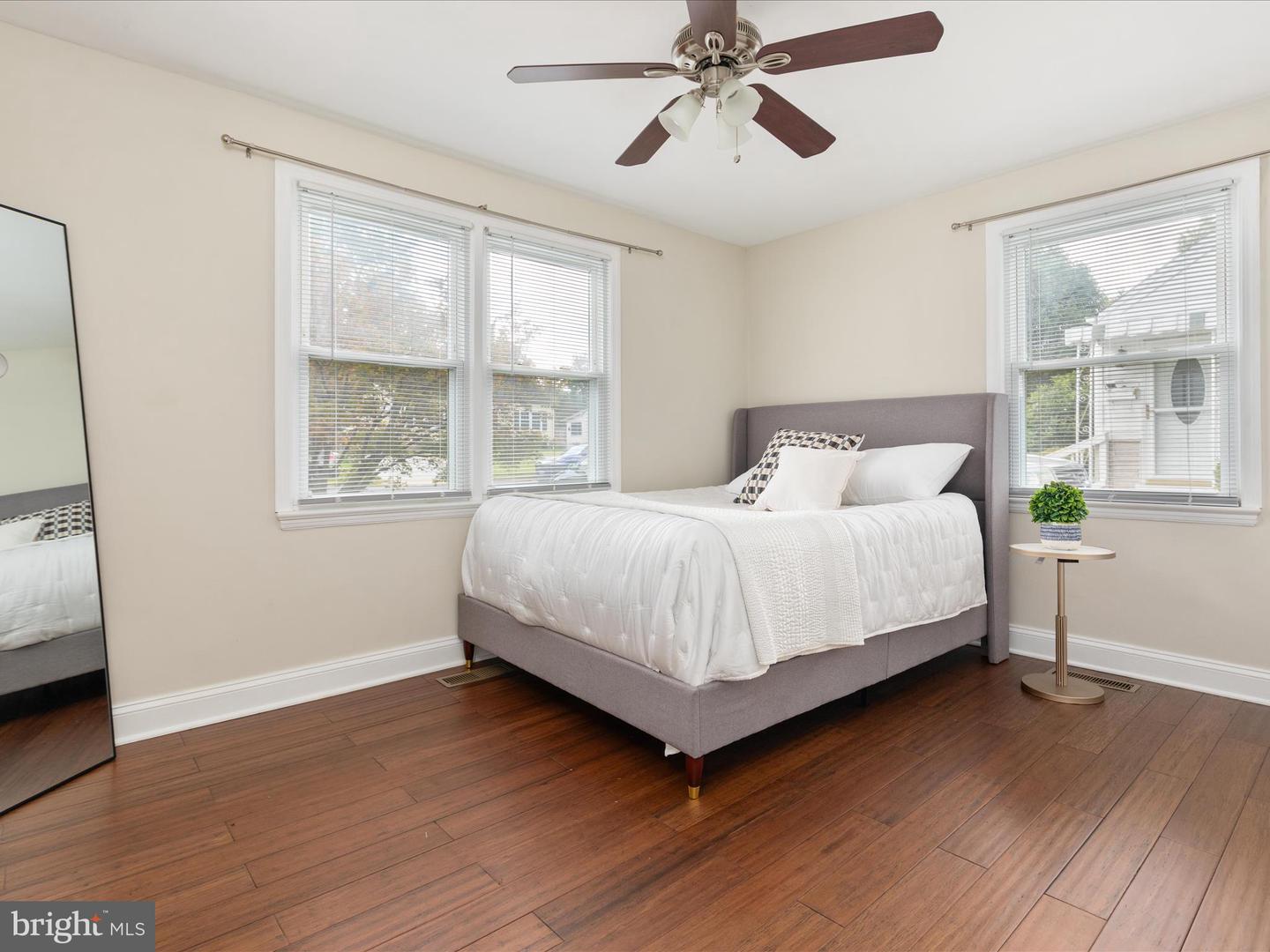 6800 WESTLAWN DR, FALLS CHURCH, Virginia 22042, 4 Bedrooms Bedrooms, ,2 BathroomsBathrooms,Residential,For sale,6800 WESTLAWN DR,VAFX2266504 MLS # VAFX2266504