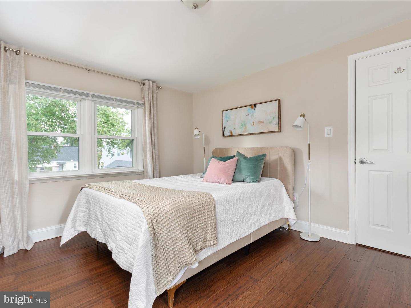 6800 WESTLAWN DR, FALLS CHURCH, Virginia 22042, 4 Bedrooms Bedrooms, ,2 BathroomsBathrooms,Residential,For sale,6800 WESTLAWN DR,VAFX2266504 MLS # VAFX2266504