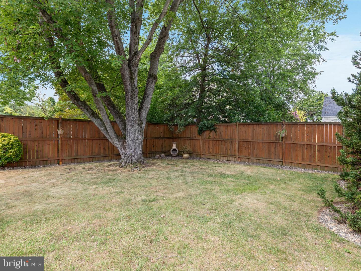6800 WESTLAWN DR, FALLS CHURCH, Virginia 22042, 4 Bedrooms Bedrooms, ,2 BathroomsBathrooms,Residential,For sale,6800 WESTLAWN DR,VAFX2266504 MLS # VAFX2266504