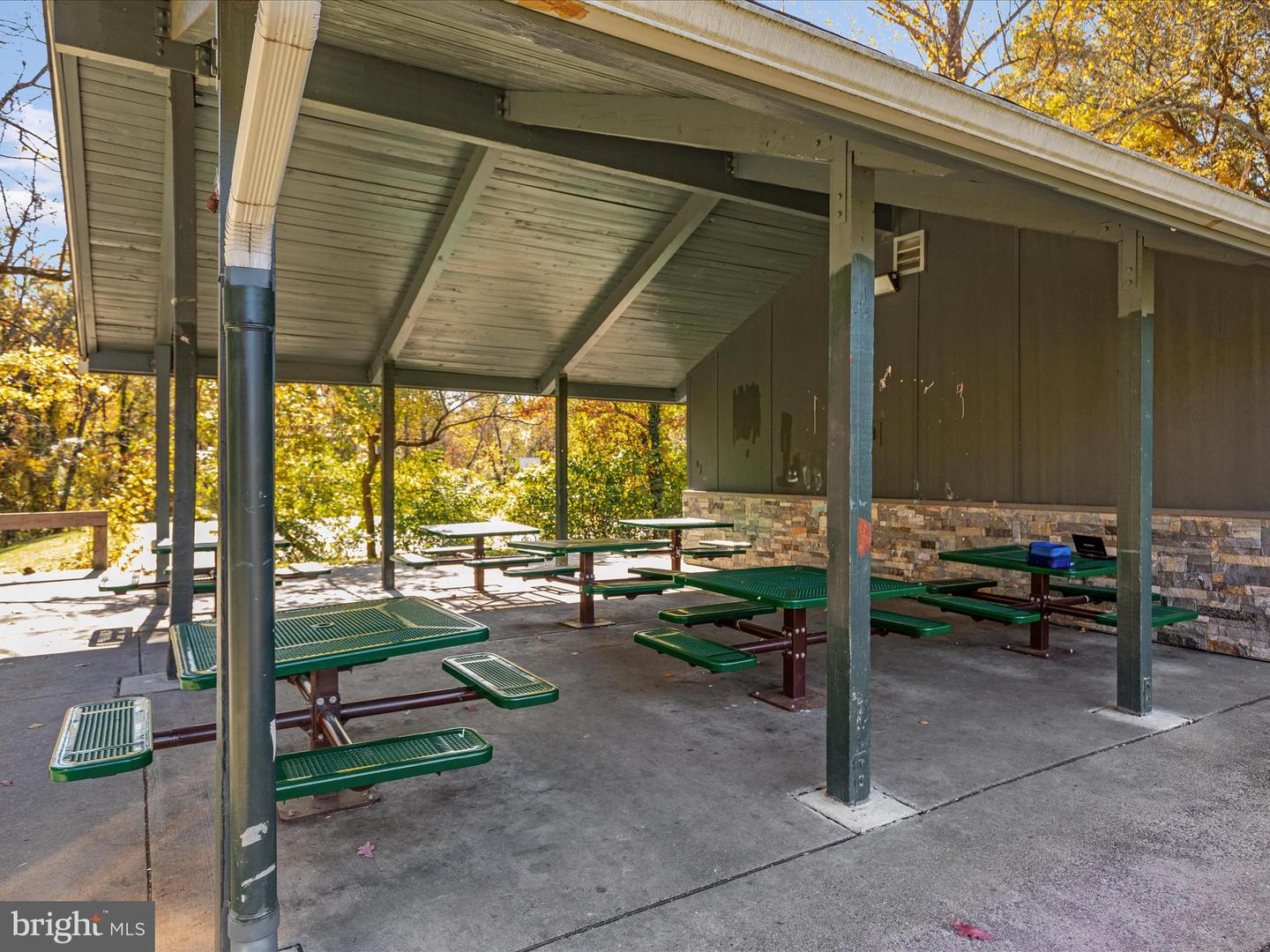 6800 WESTLAWN DR, FALLS CHURCH, Virginia 22042, 4 Bedrooms Bedrooms, ,2 BathroomsBathrooms,Residential,For sale,6800 WESTLAWN DR,VAFX2266504 MLS # VAFX2266504