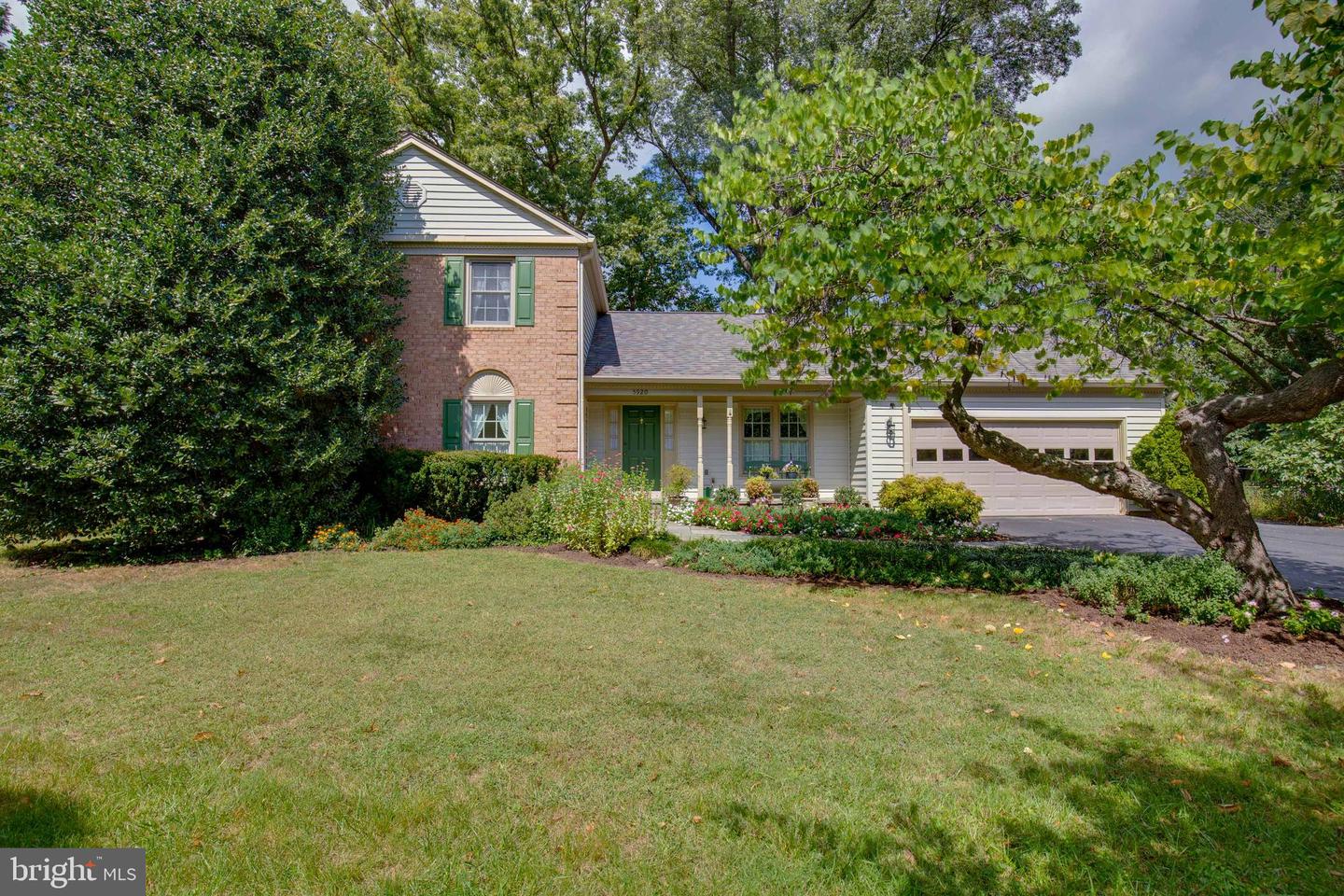 5920 6TH ST S, FALLS CHURCH, Virginia 22041, 4 Bedrooms Bedrooms, ,2 BathroomsBathrooms,Residential,For sale,5920 6TH ST S,VAFX2267040 MLS # VAFX2267040
