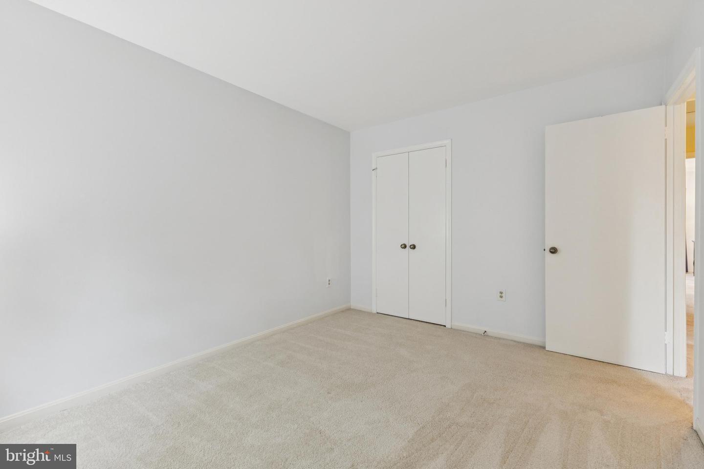 5920 6TH ST S, FALLS CHURCH, Virginia 22041, 4 Bedrooms Bedrooms, ,2 BathroomsBathrooms,Residential,For sale,5920 6TH ST S,VAFX2267040 MLS # VAFX2267040