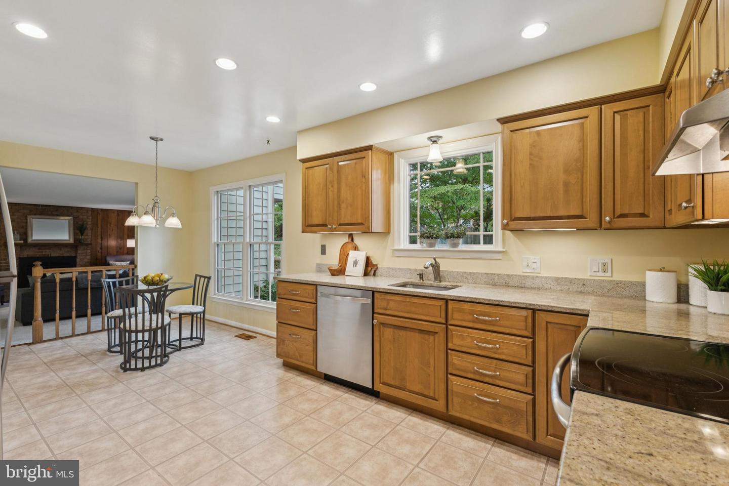 5920 6TH ST S, FALLS CHURCH, Virginia 22041, 4 Bedrooms Bedrooms, ,2 BathroomsBathrooms,Residential,For sale,5920 6TH ST S,VAFX2267040 MLS # VAFX2267040