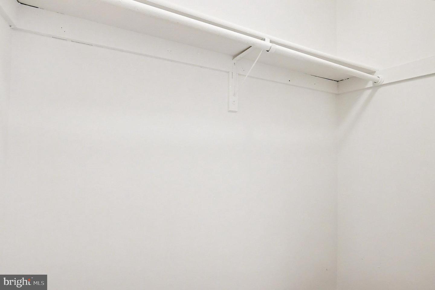 7610 SAVANNAH ST #201, FALLS CHURCH, Virginia 22043, 2 Bedrooms Bedrooms, ,1 BathroomBathrooms,Residential,For sale,7610 SAVANNAH ST #201,VAFX2267194 MLS # VAFX2267194