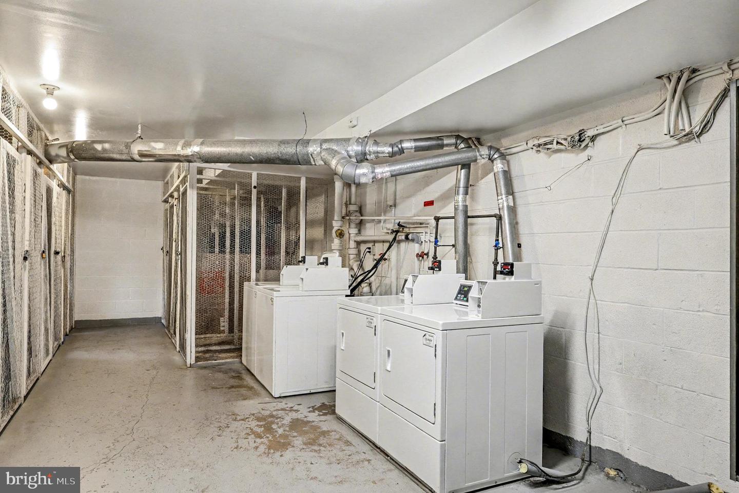 7610 SAVANNAH ST #201, FALLS CHURCH, Virginia 22043, 2 Bedrooms Bedrooms, ,1 BathroomBathrooms,Residential,For sale,7610 SAVANNAH ST #201,VAFX2267194 MLS # VAFX2267194