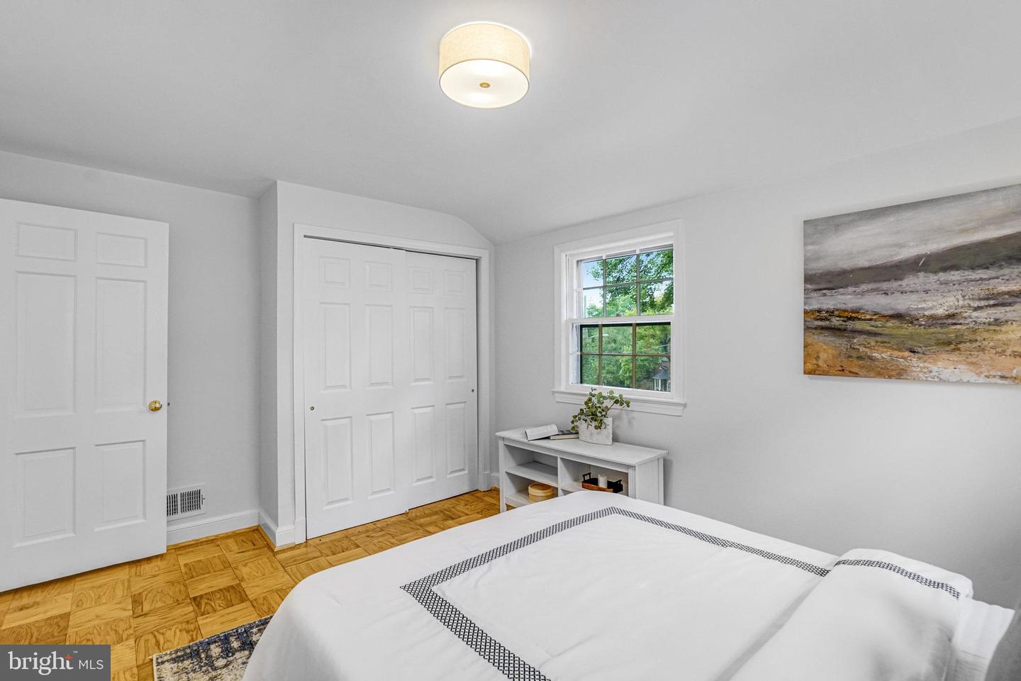 5424 24TH ST N, ARLINGTON, Virginia 22205, 3 Bedrooms Bedrooms, ,1 BathroomBathrooms,Residential,For sale,5424 24TH ST N,VAAR2063700 MLS # VAAR2063700