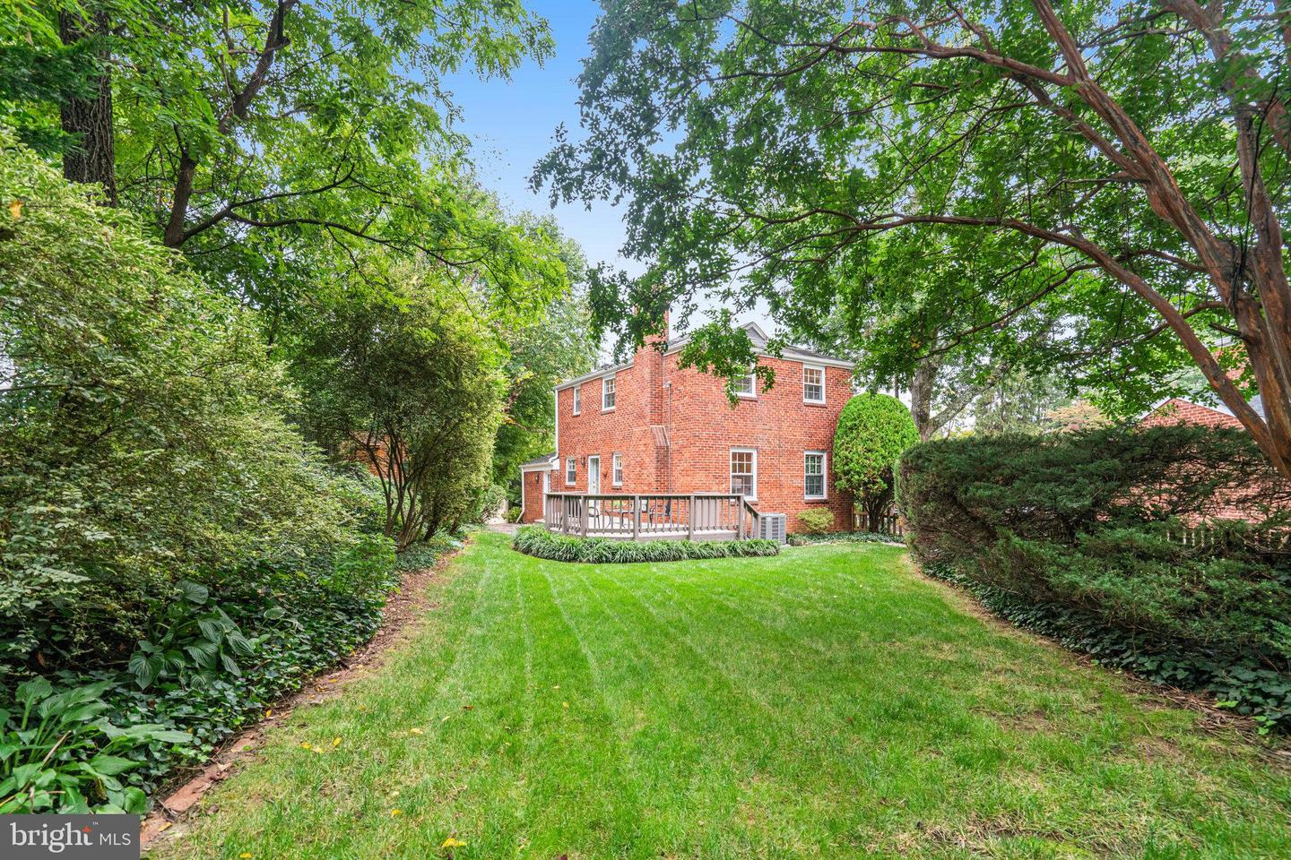 5424 24TH ST N, ARLINGTON, Virginia 22205, 3 Bedrooms Bedrooms, ,1 BathroomBathrooms,Residential,For sale,5424 24TH ST N,VAAR2063700 MLS # VAAR2063700