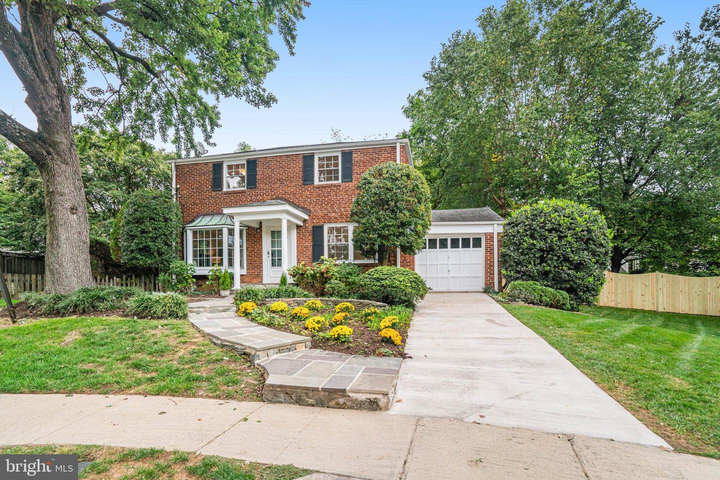 5424 24TH ST N, ARLINGTON, Virginia 22205, 3 Bedrooms Bedrooms, ,1 BathroomBathrooms,Residential,For sale,5424 24TH ST N,VAAR2063700 MLS # VAAR2063700