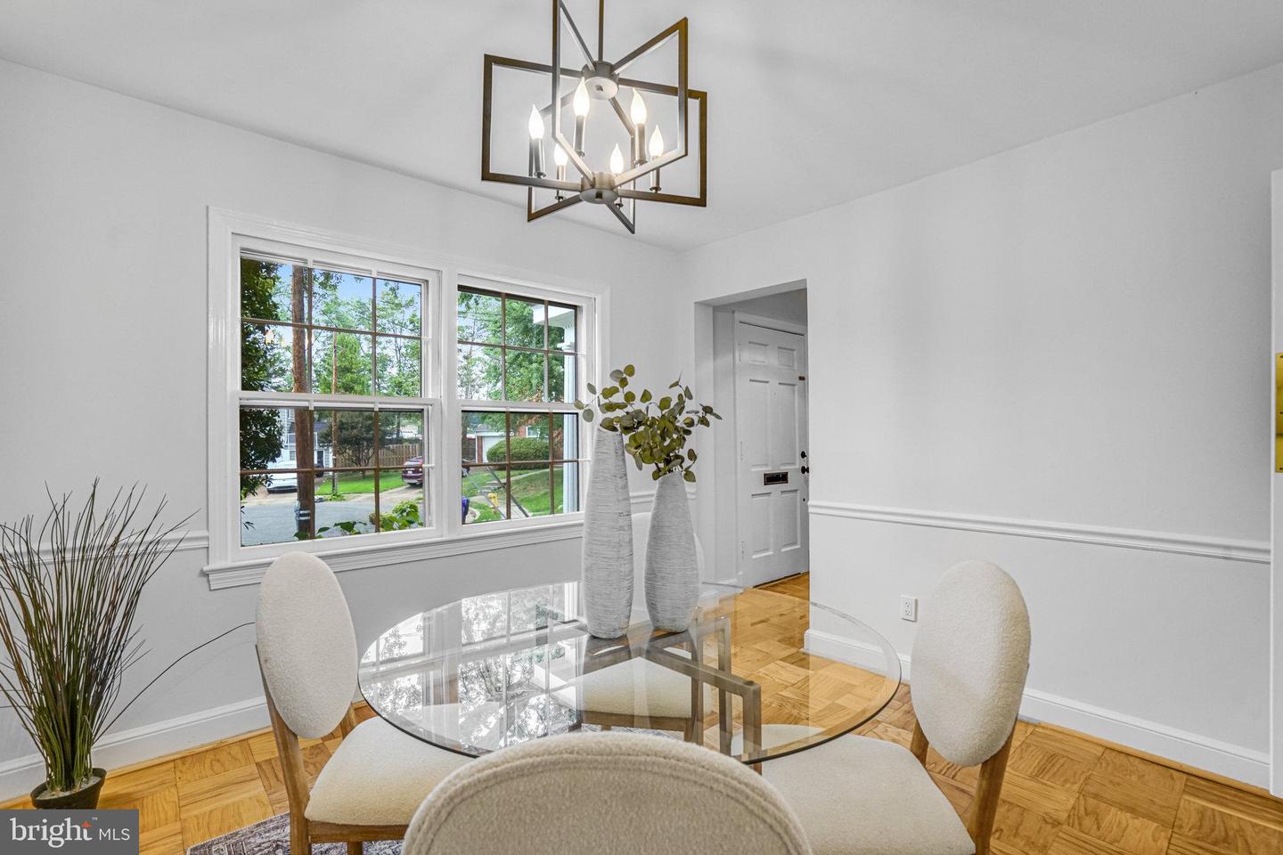 5424 24TH ST N, ARLINGTON, Virginia 22205, 3 Bedrooms Bedrooms, ,1 BathroomBathrooms,Residential,For sale,5424 24TH ST N,VAAR2063700 MLS # VAAR2063700