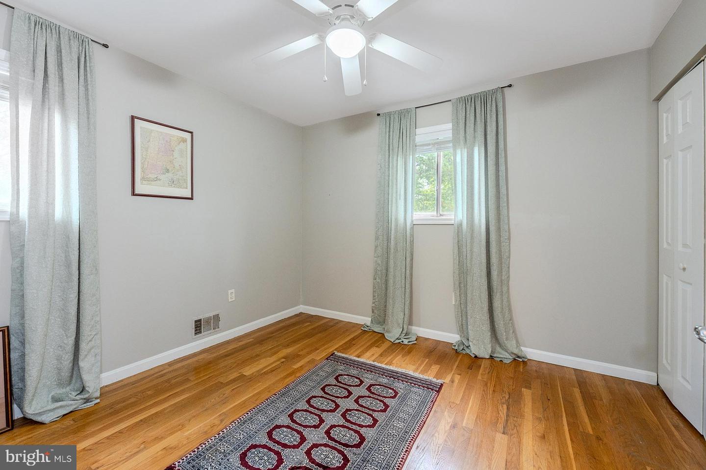 9256 STONEWALL CT, MANASSAS, Virginia 20110, 4 Bedrooms Bedrooms, ,2 BathroomsBathrooms,Residential,For sale,9256 STONEWALL CT,VAMN2009362 MLS # VAMN2009362