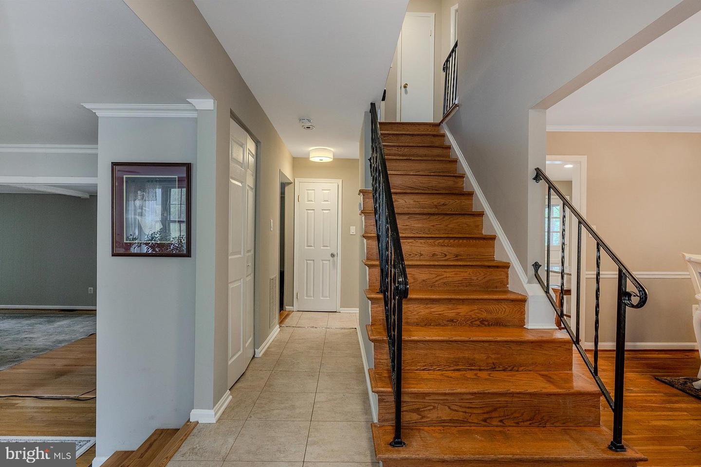 9256 STONEWALL CT, MANASSAS, Virginia 20110, 4 Bedrooms Bedrooms, ,2 BathroomsBathrooms,Residential,For sale,9256 STONEWALL CT,VAMN2009362 MLS # VAMN2009362