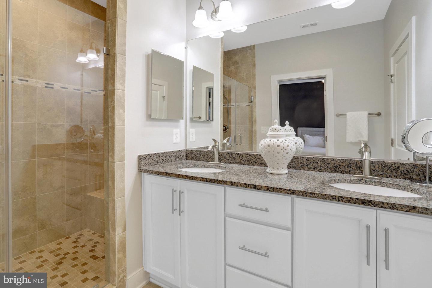 2004 POTOMAC AVE, ALEXANDRIA, Virginia 22301, 4 Bedrooms Bedrooms, ,4 BathroomsBathrooms,Residential,For sale,2004 POTOMAC AVE,VAAX2049720 MLS # VAAX2049720