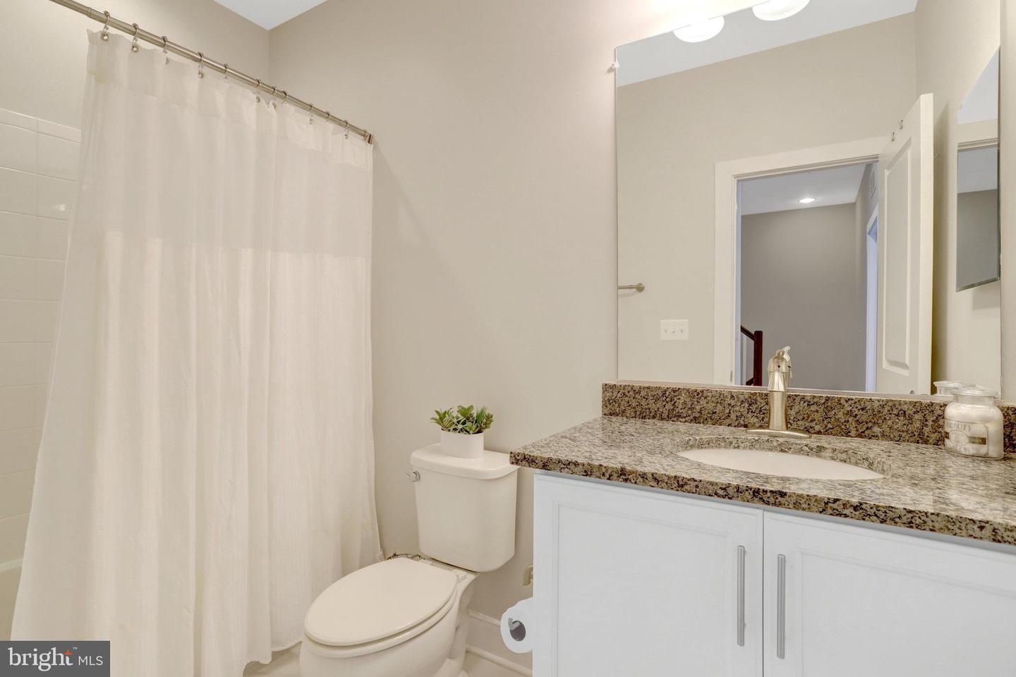 2004 POTOMAC AVE, ALEXANDRIA, Virginia 22301, 4 Bedrooms Bedrooms, ,4 BathroomsBathrooms,Residential,For sale,2004 POTOMAC AVE,VAAX2049720 MLS # VAAX2049720
