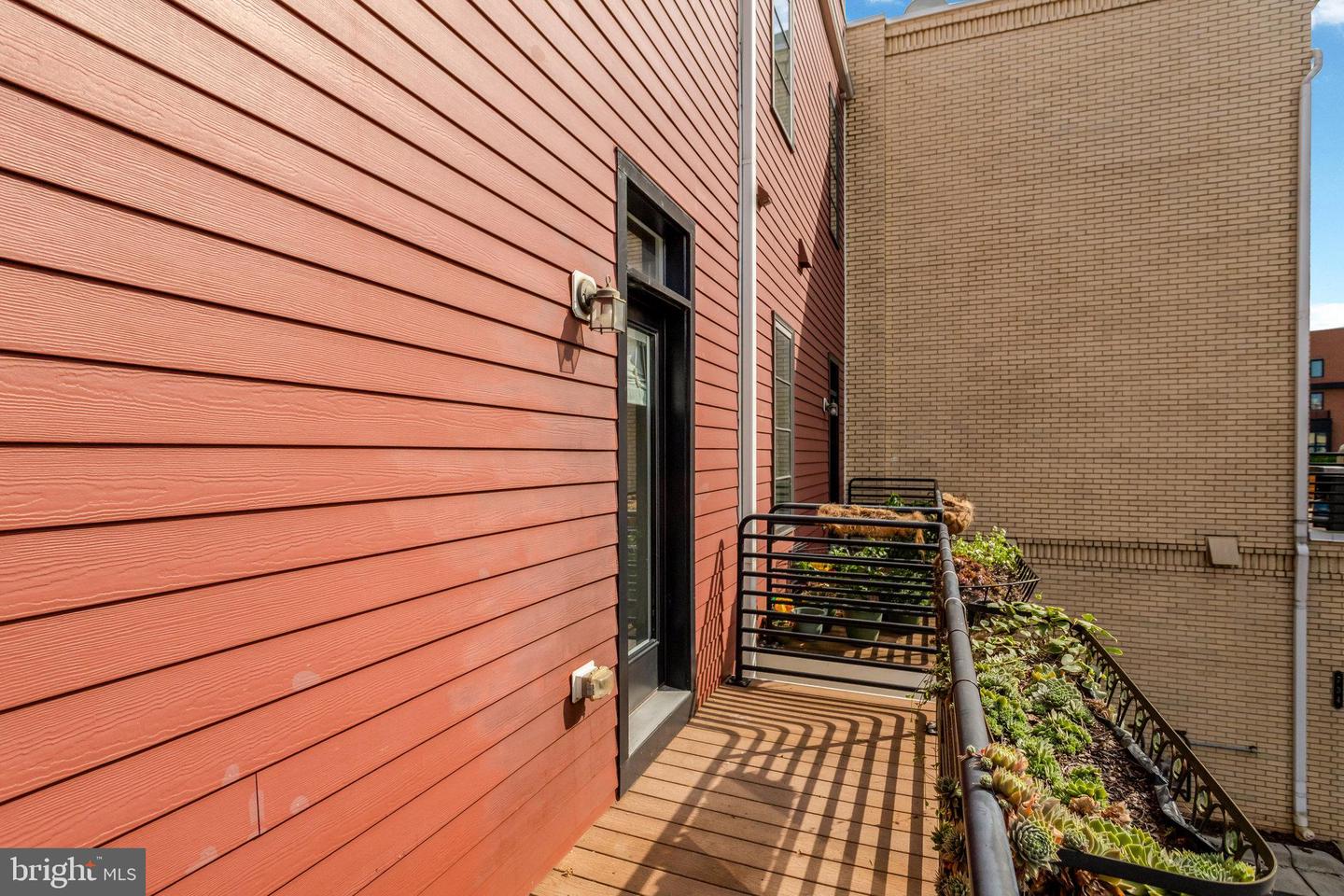 2004 POTOMAC AVE, ALEXANDRIA, Virginia 22301, 4 Bedrooms Bedrooms, ,4 BathroomsBathrooms,Residential,For sale,2004 POTOMAC AVE,VAAX2049720 MLS # VAAX2049720