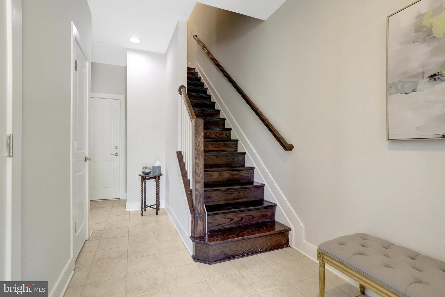 2004 POTOMAC AVE, ALEXANDRIA, Virginia 22301, 4 Bedrooms Bedrooms, ,4 BathroomsBathrooms,Residential,For sale,2004 POTOMAC AVE,VAAX2049720 MLS # VAAX2049720