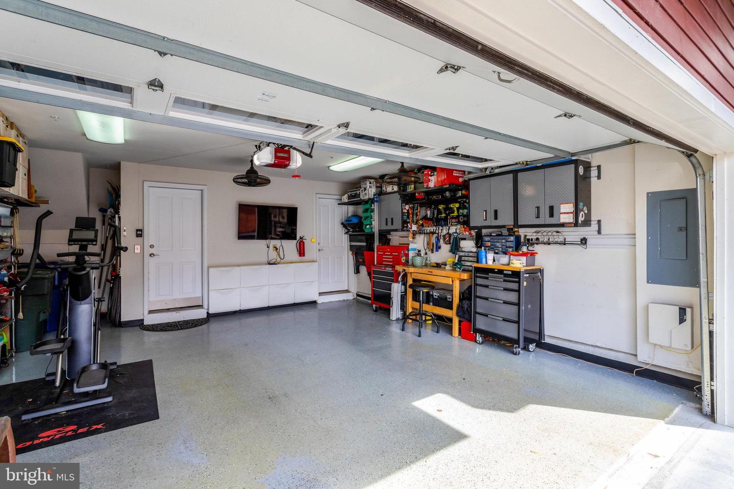 2004 POTOMAC AVE, ALEXANDRIA, Virginia 22301, 4 Bedrooms Bedrooms, ,4 BathroomsBathrooms,Residential,For sale,2004 POTOMAC AVE,VAAX2049720 MLS # VAAX2049720