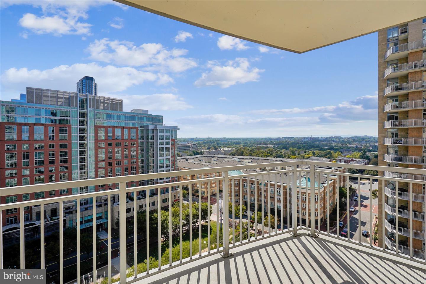 11990 MARKET ST #1202, RESTON, Virginia 20190, 3 Bedrooms Bedrooms, ,3 BathroomsBathrooms,Residential,For sale,11990 MARKET ST #1202,VAFX2267618 MLS # VAFX2267618