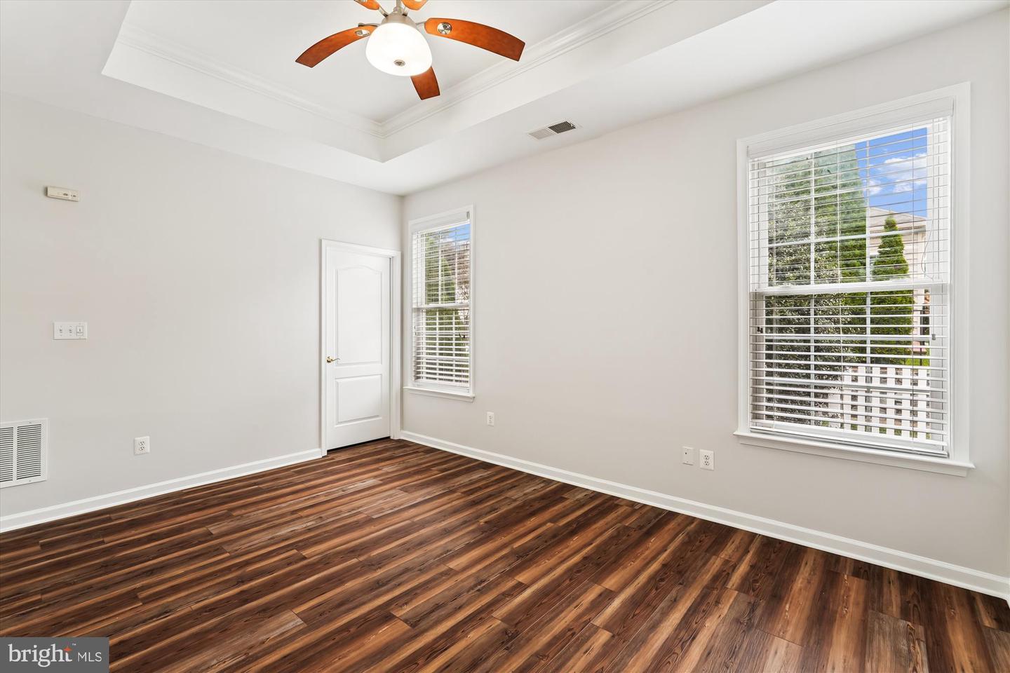 44362 CEDAR HEIGHTS DR, ASHBURN, Virginia 20147, 2 Bedrooms Bedrooms, ,2 BathroomsBathrooms,Residential,For sale,44362 CEDAR HEIGHTS DR,VALO2107036 MLS # VALO2107036