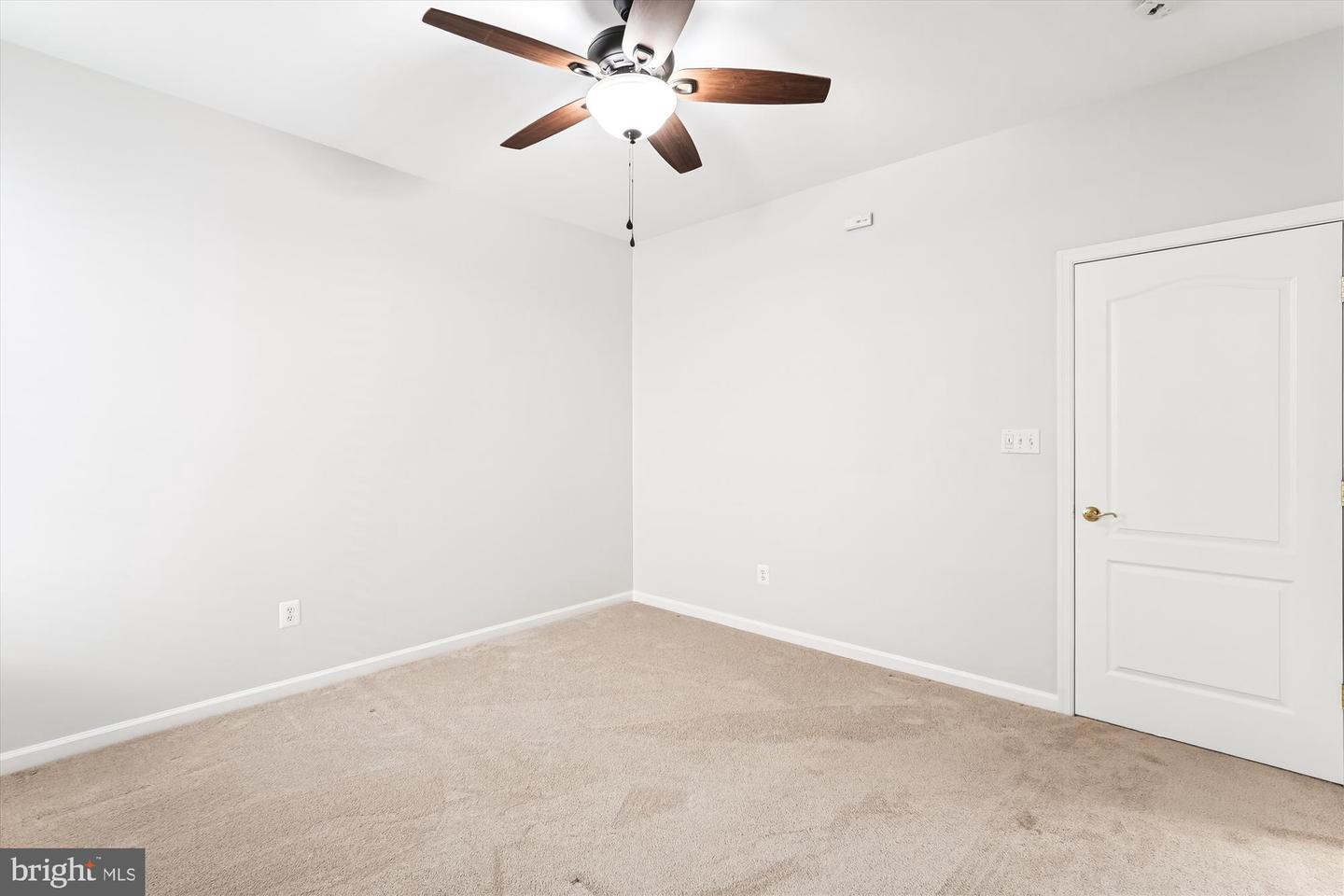 44362 CEDAR HEIGHTS DR, ASHBURN, Virginia 20147, 2 Bedrooms Bedrooms, ,2 BathroomsBathrooms,Residential,For sale,44362 CEDAR HEIGHTS DR,VALO2107036 MLS # VALO2107036