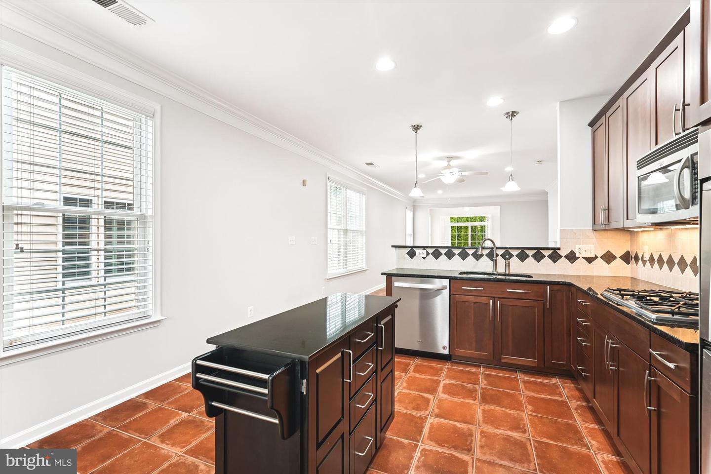 44362 CEDAR HEIGHTS DR, ASHBURN, Virginia 20147, 2 Bedrooms Bedrooms, ,2 BathroomsBathrooms,Residential,For sale,44362 CEDAR HEIGHTS DR,VALO2107036 MLS # VALO2107036