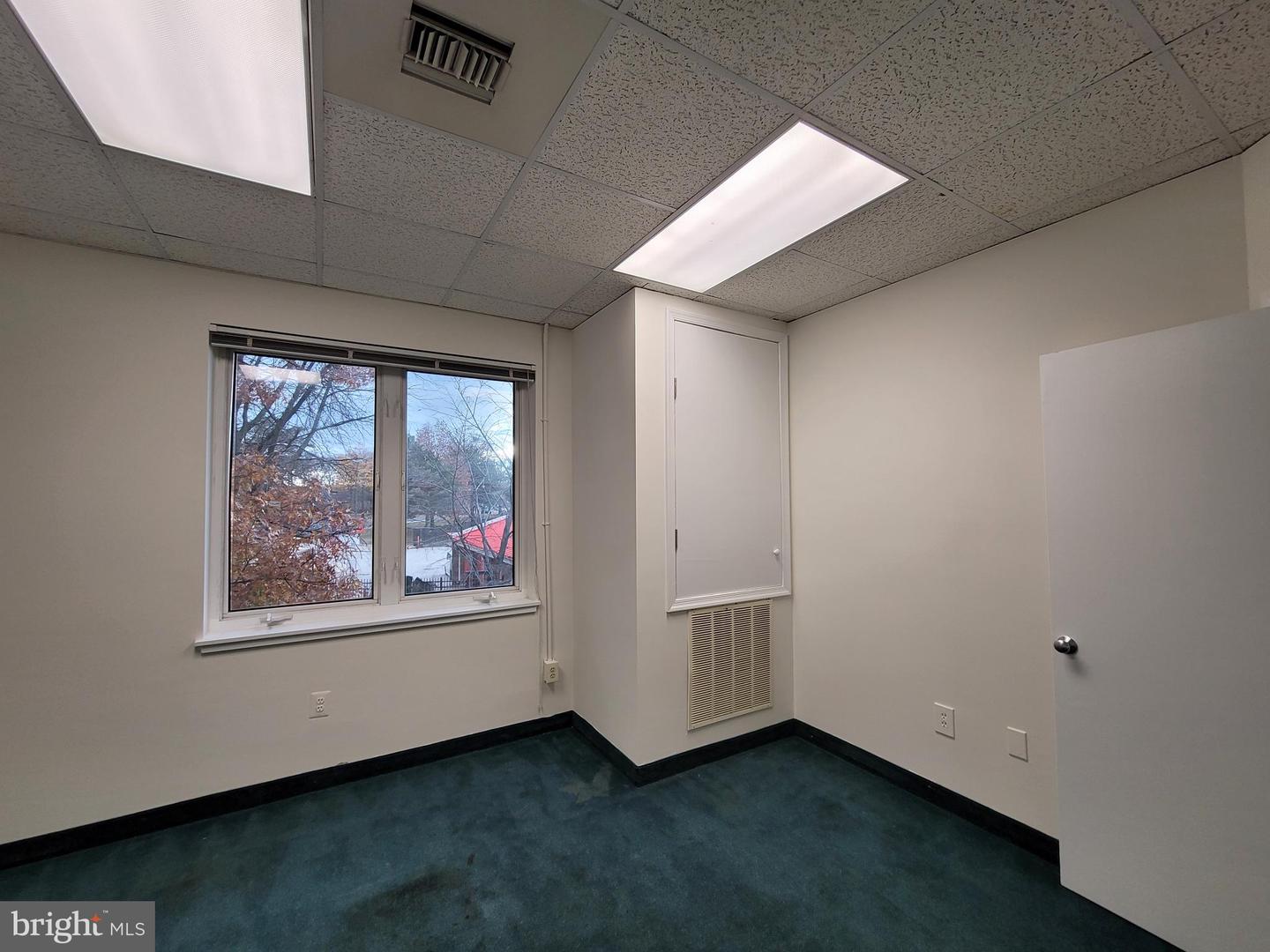 462 HERNDON PKWY #201, HERNDON, Virginia 20170, ,Land,For sale,462 HERNDON PKWY #201,VAFX2156022 MLS # VAFX2156022