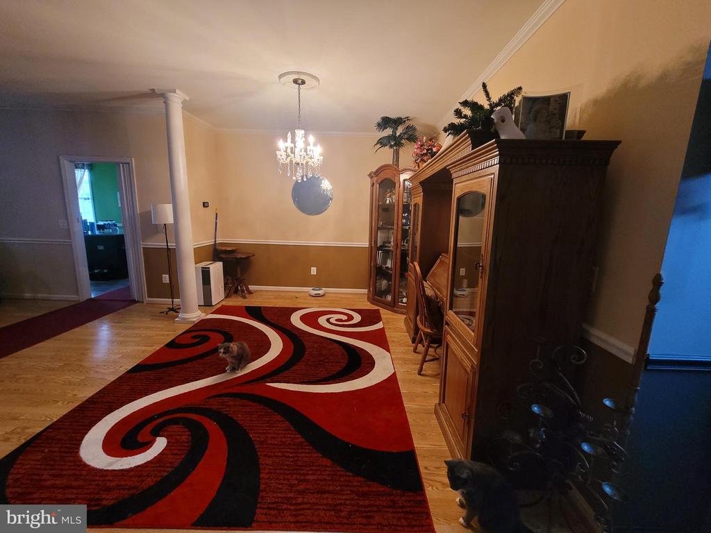 1141 VIRGINIA AVE, CULPEPER, Virginia 22701, 3 Bedrooms Bedrooms, ,2 BathroomsBathrooms,Residential,1141 VIRGINIA AVE,VACU2010888 MLS # VACU2010888