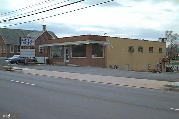 384 S MAIN ST, TIMBERVILLE, Virginia 22853, ,Land,For sale,384 S MAIN ST,VARO2002624 MLS # VARO2002624