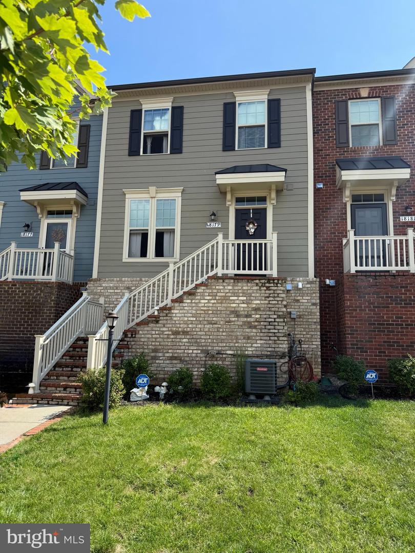 18179 RED MULBERRY RD, DUMFRIES, Virginia 22026, 3 Bedrooms Bedrooms, ,2 BathroomsBathrooms,Residential,For sale,18179 RED MULBERRY RD,VAPW2104234 MLS # VAPW2104234