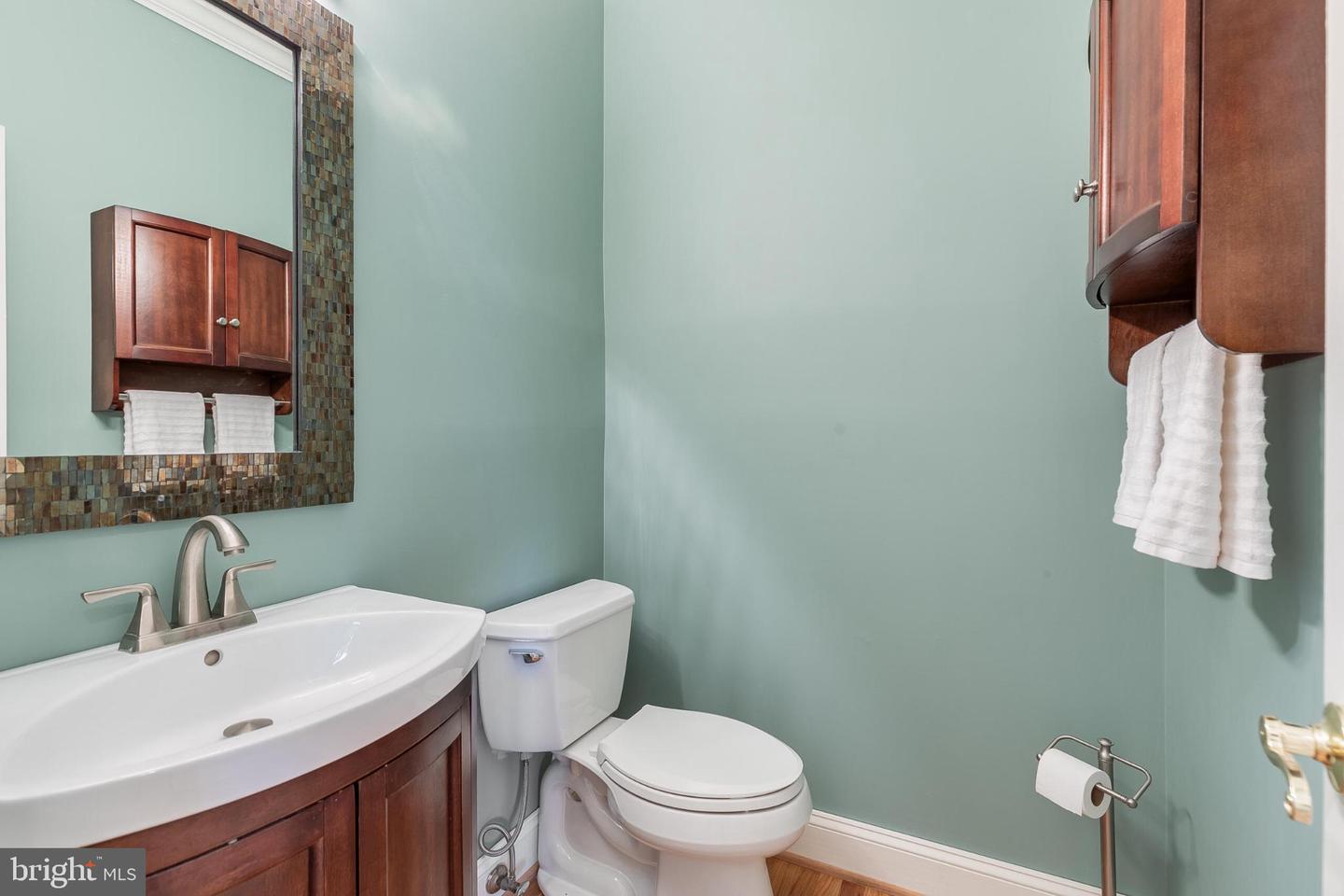 1508 WOODLEA DR SW, LEESBURG, Virginia 20175, 5 Bedrooms Bedrooms, 10 Rooms Rooms,4 BathroomsBathrooms,Residential,For sale,1508 WOODLEA DR SW,VALO2107144 MLS # VALO2107144