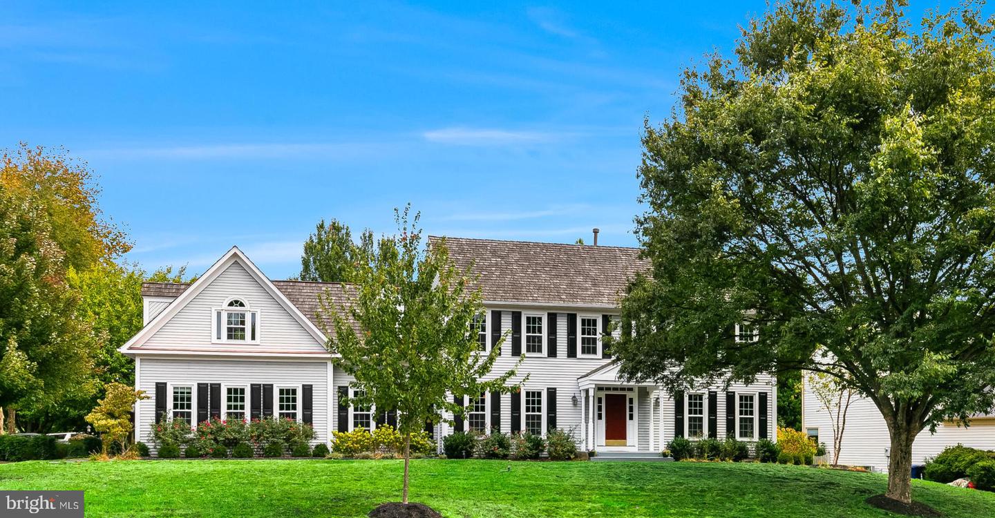 1508 WOODLEA DR SW, LEESBURG, Virginia 20175, 5 Bedrooms Bedrooms, 10 Rooms Rooms,4 BathroomsBathrooms,Residential,For sale,1508 WOODLEA DR SW,VALO2107144 MLS # VALO2107144