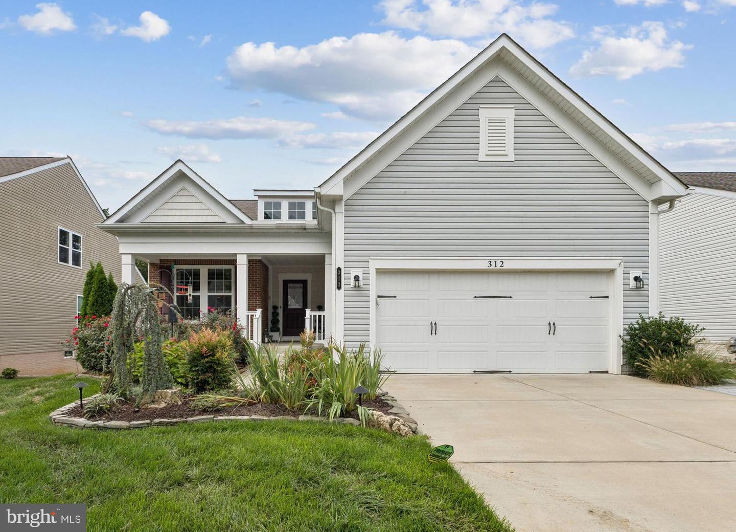 312 MONTERA AVE, FREDERICKSBURG, Virginia 22406, 3 Bedrooms Bedrooms, ,3 BathroomsBathrooms,Residential,For sale,312 MONTERA AVE,VAST2042966 MLS # VAST2042966
