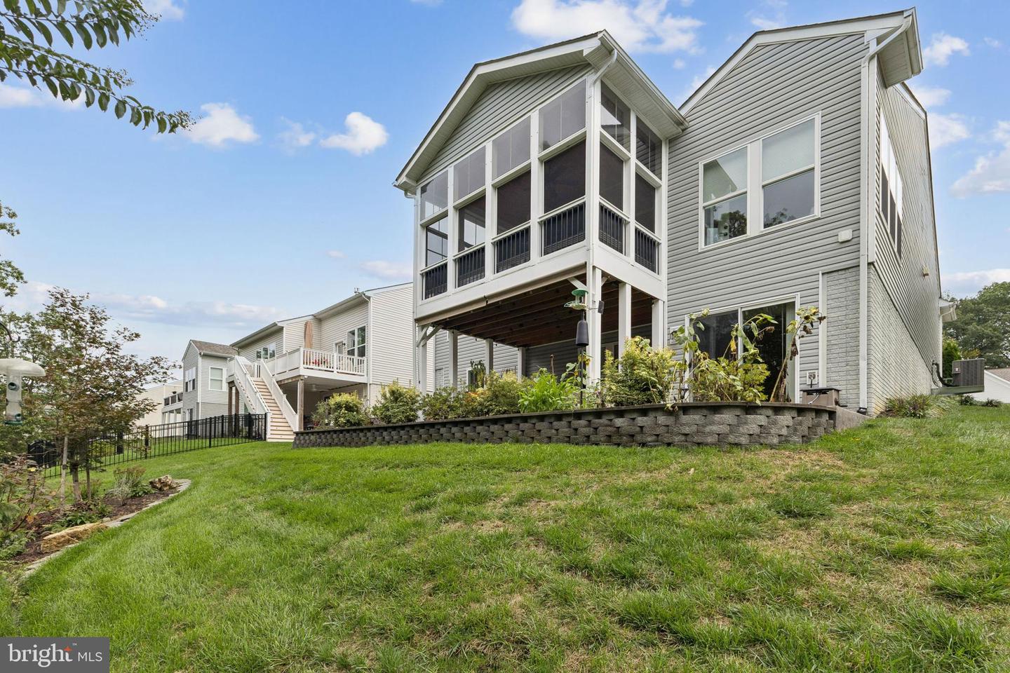 312 MONTERA AVE, FREDERICKSBURG, Virginia 22406, 3 Bedrooms Bedrooms, ,3 BathroomsBathrooms,Residential,For sale,312 MONTERA AVE,VAST2042966 MLS # VAST2042966